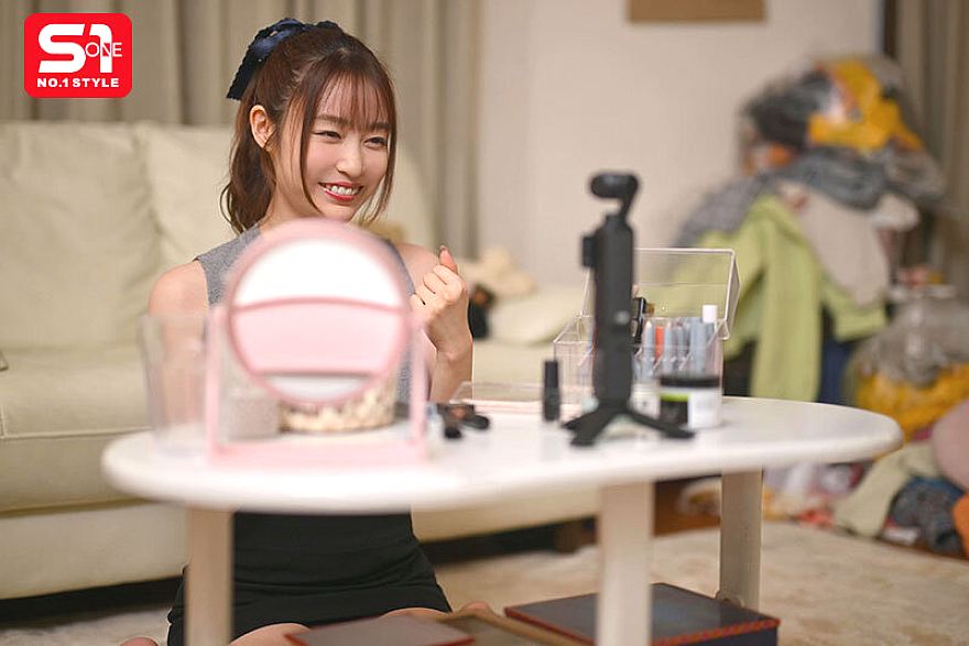 SONE-960 [Uncen] สาวข้างห้องหมกตัวในห้องไม่ทิ้งขยะ Aika Yumeno