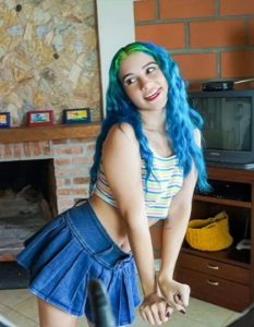 อินฟลูเอนเซอร์XXX Min Galilea – Blue Haired Babe Making Adult Tik Tok